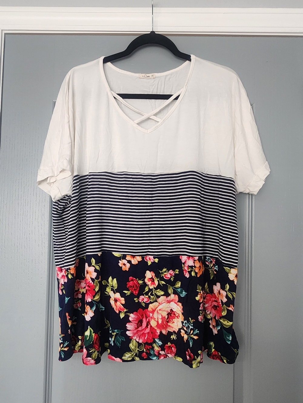 Crisscross V-Neck Floral & Stripe Colorblock Top - White/Navy